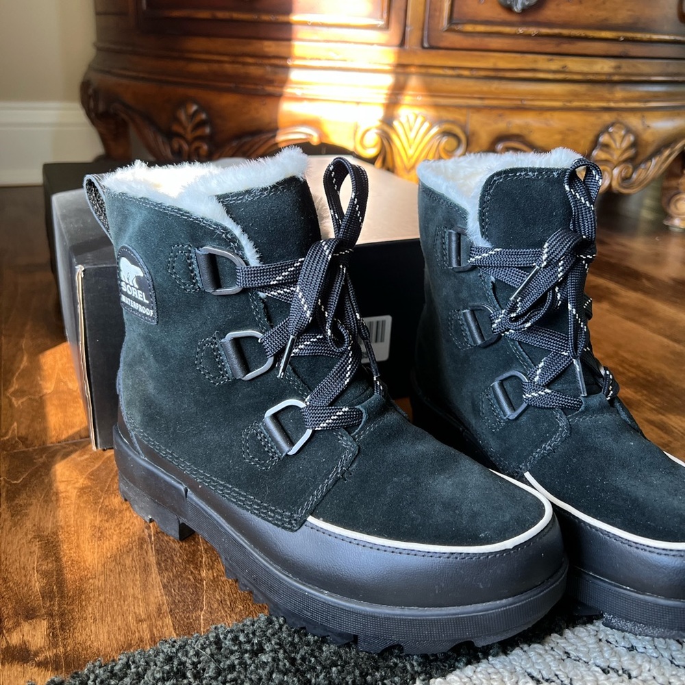 WOMEN'S TIVOLI IV BOOT
